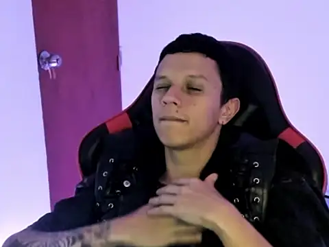 goodboy69l online show from March 11, 2:28 am