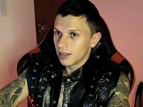 goodboy69l online show from April 21, 9:28 pm