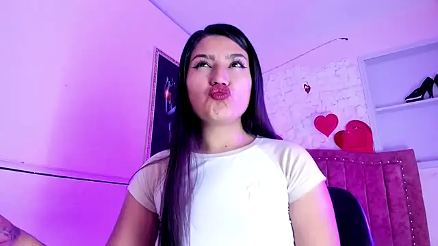 SarahStones online show from September 18, 3:52 am