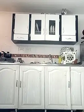 Madisonpalacio online show from February 13, 8:13 pm