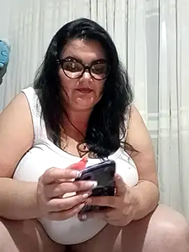 Madisonpalacio online show from February 16, 4:09 am