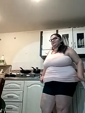 Madisonpalacio online show from February 19, 1:40 am