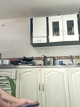 Madisonpalacio online show from March 4, 2:21 pm