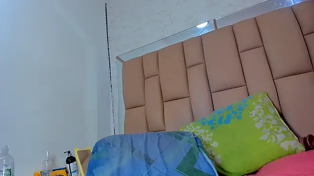 Snapshot of mss_samy chatting on January 10, 9:13 am mss samy online show from January 10, 9:13 am