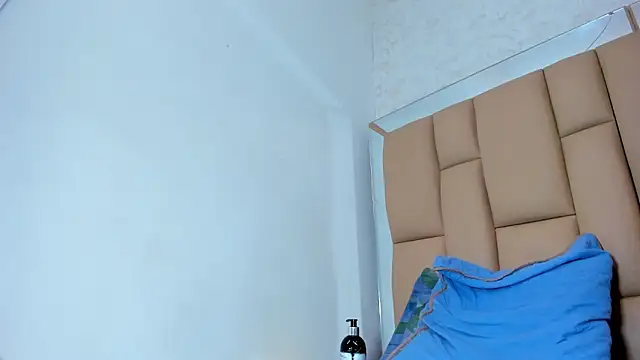 Snapshot of mss_samy chatting on January 16, 9:27 am mss samy online show from January 16, 9:27 am