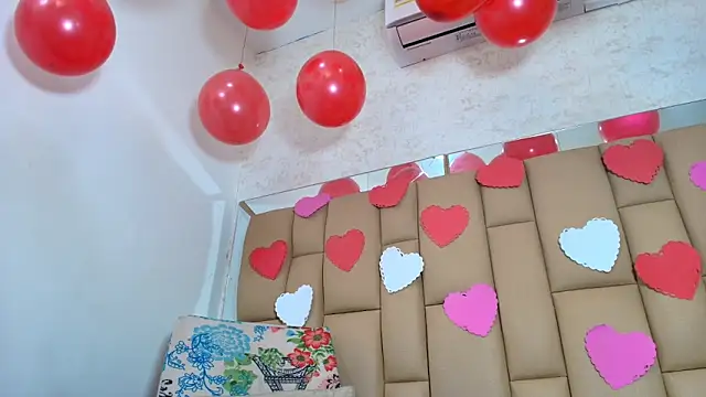 Snapshot of mss_samy chatting on February 14, 9:24 am mss samy online show from February 14, 9:24 am