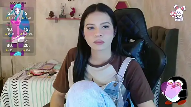 Snapshot of andy_bell_x chatting on September 10, 5:07 am andy bell x online show from September 10, 5:07 am