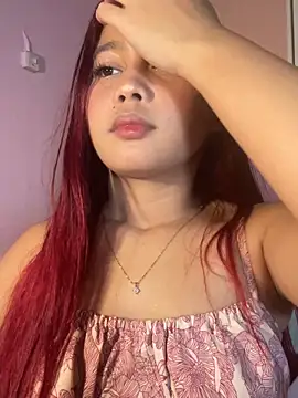 Snapshot of ursweet_babygirl chatting on June 3, 4:34 pm ursweet babygirl online show from June 3, 4:34 pm
