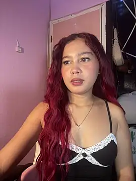 Snapshot of ursweet_babygirl chatting on June 13, 4:49 pm ursweet babygirl online show from June 13, 4:49 pm