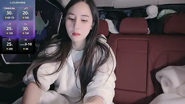 Snapshot of newwell chatting on January 14, 2:32 pm newwell online show from January 14, 2:32 pm