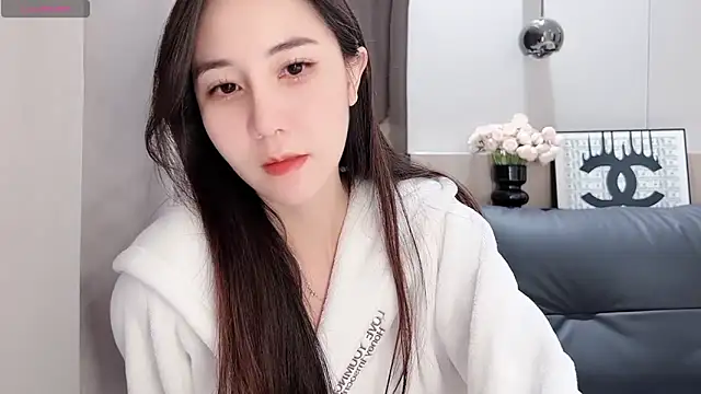 Snapshot of newwell chatting on March 5, 1:39 pm newwell online show from March 5, 1:39 pm