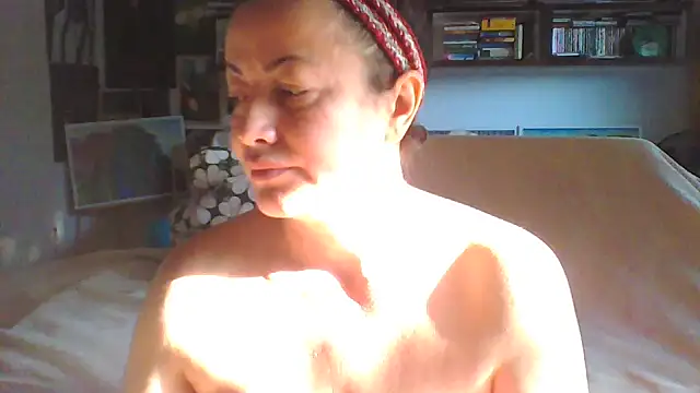 Snapshot of MariaAnaSunshine chatting on September 11, 6:46 am MariaAnaSunshine online show from September 11, 6:46 am
