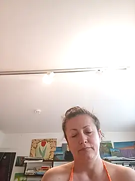 Snapshot of MariaAnaSunshine chatting on October 7, 1:52 pm MariaAnaSunshine online show from October 7, 1:52 pm