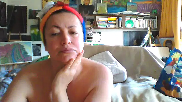 Snapshot of MariaAnaSunshine chatting on October 20, 10:59 am MariaAnaSunshine online show from October 20, 10:59 am