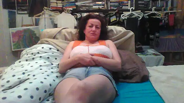 Snapshot of MariaAnaSunshine chatting on March 8, 7:39 pm MariaAnaSunshine online show from March 8, 7:39 pm