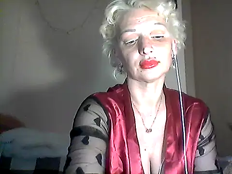 MaryJane441 online show from April 16, 8:20 pm