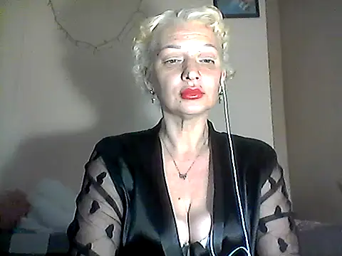 MaryJane441 online show from April 19, 8:44 pm