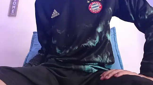 harrytomson 1 online show from February 13, 9:41 am