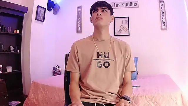 harrytomson 1 online show from September 11, 6:08 pm