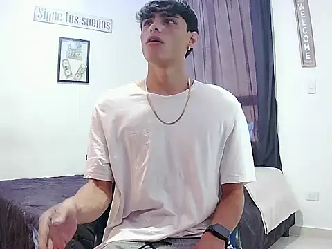 harrytomson 1 online show from November 26, 6:20 pm