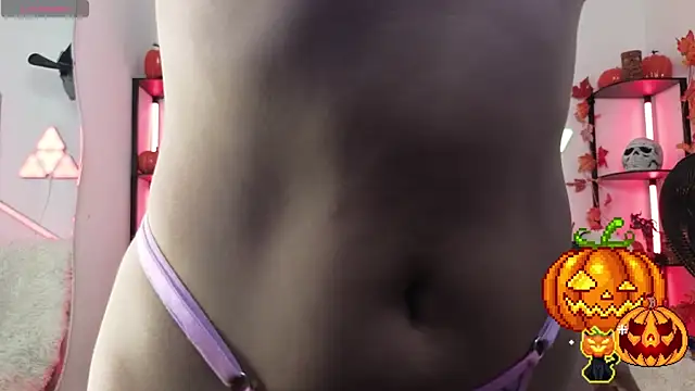 Snapshot of littlevixen18 chatting on October 21, 2:29 pm littlevixen18 online show from October 21, 2:29 pm