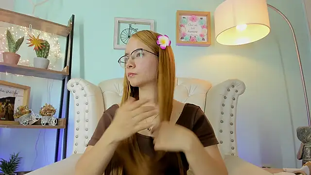 honey fox1 online show from February 17, 12:40 am