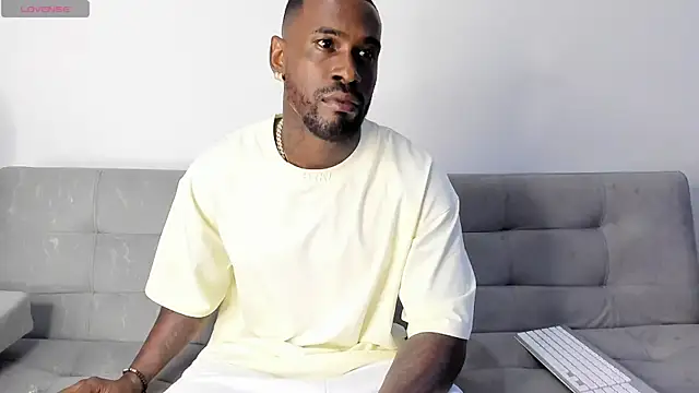 Snapshot of Dvid_Rullers chatting on March 9, 11:03 pm Dvid Rullers online show from March 9, 11:03 pm