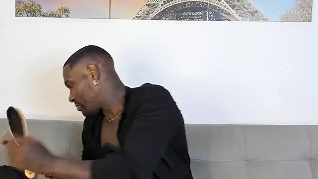 Snapshot of Dvid_Rullers chatting on October 3, 10:40 pm Dvid Rullers online show from October 3, 10:40 pm