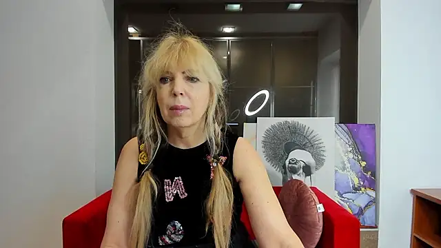 Anna Diax online show from March 22, 6:39 am