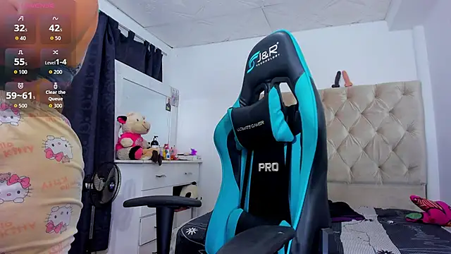 Snapshot of lulu_ferrer chatting on November 1, 1:35 pm lulu ferrer online show from November 1, 1:35 pm