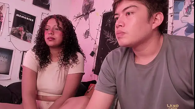 Snapshot of hothoneychile chatting on November 5, 7:03 pm hothoneychile online show from November 5, 7:03 pm