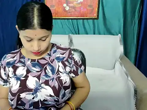kendracox21 online show from April 29, 3:10 am