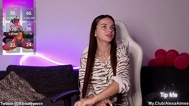 AlexaAimee online show from April 22, 1:30 am