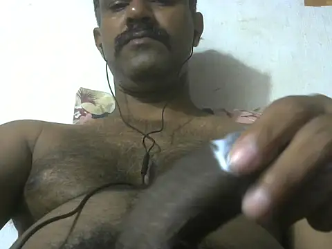 dickrus0077 online show from November 6, 2:23 am