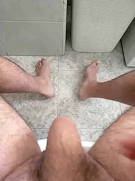 user 662 online show from February 15, 9:38 am