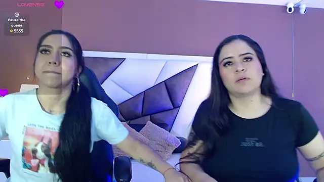 KarolandMichel online show from January 15, 11:43 am