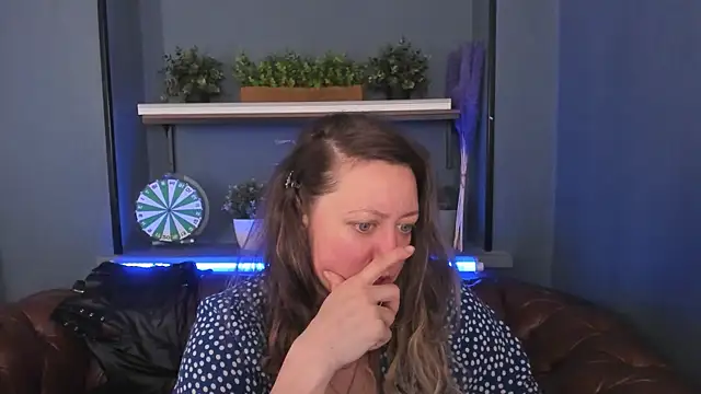 JesiaFoxi online show from January 28, 10:12 am