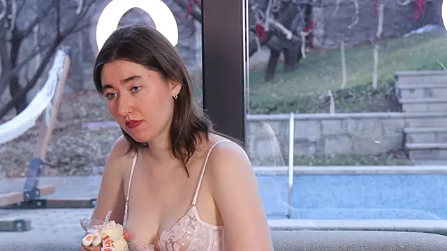 GentleSparkMay online show from December 8, 12:30 pm