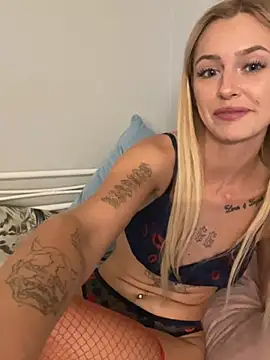 saskiapierce online show from March 15, 5:48 pm