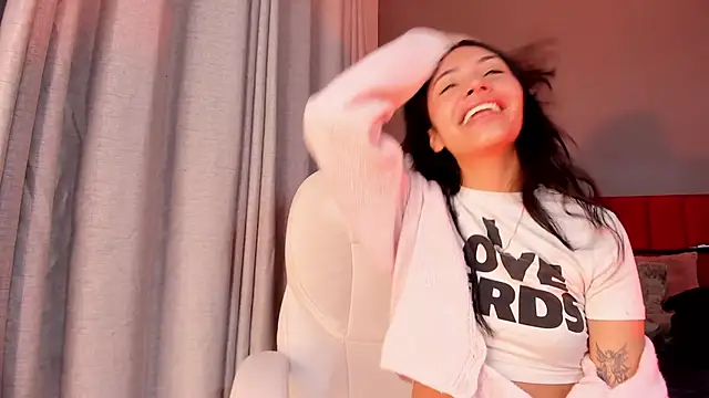 Giovanna oliveira online show from March 6, 3:14 am