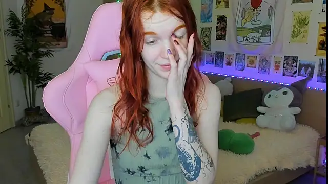 Sunny Elly online show from February 22, 6:50 am