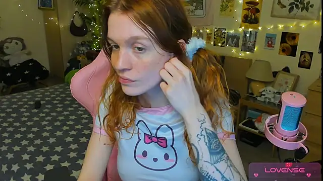 Sunny Elly online show from April 27, 5:44 pm