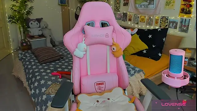 Snapshot of Sunny_Elly chatting on May 25, 10:21 am Sunny Elly online show from May 25, 10:21 am