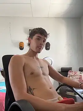 cristofer 988 online show from April 21, 5:28 pm