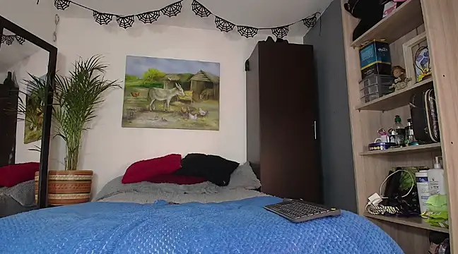 Snapshot of Danna_Bella666 chatting on December 18, 7:19 pm Danna Bella666 online show from December 18, 7:19 pm