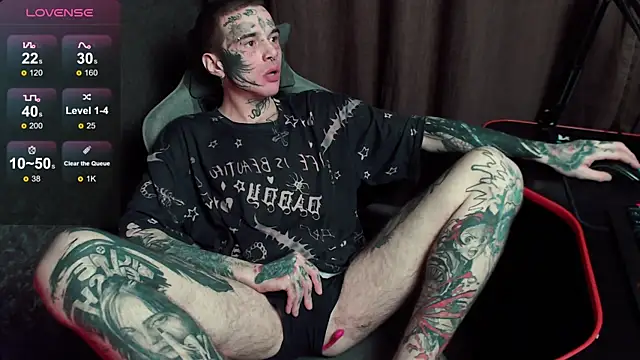 Snapshot of lonelycrystal chatting on November 14, 4:06 pm lonelycrystal online show from November 14, 4:06 pm