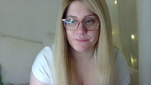 miramore online show from December 1, 6:30 pm