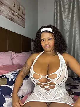 Snapshot of Boobylicious_BB chatting on May 21, 3:52 pm Boobylicious BB online show from May 21, 3:52 pm