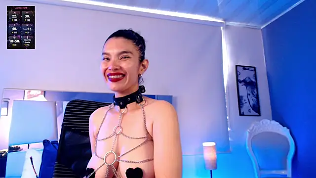 Snapshot of paulinabarnett- chatting on February 19, 12:11 pm paulinabarnett- online show from February 19, 12:11 pm