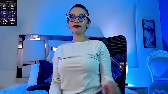 Snapshot of paulinabarnett- chatting on February 24, 12:26 pm paulinabarnett- online show from February 24, 12:26 pm